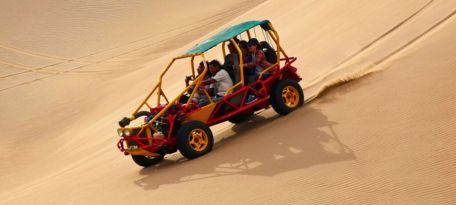 Dune Buggy tour at the Desert of Huacachina.