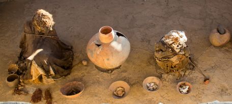 Visiting the ancient graves of Chauchilla.