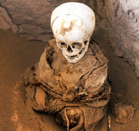 Corpse of a child in Chauchilla Cemetery.
