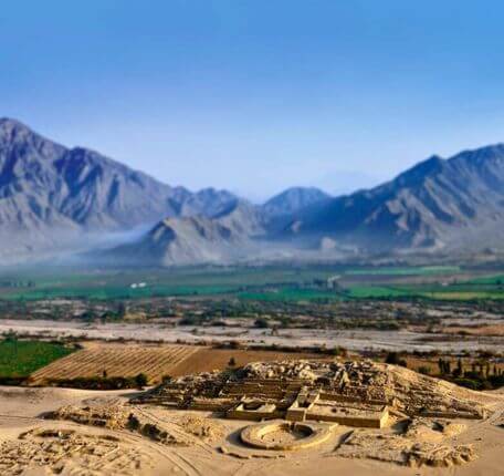 One Day excursion from Lima to the Old City of Caral.