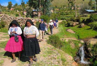 Tour to the Amantani Island