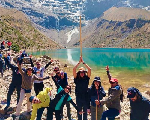 Private treks for groups to Humantay Lagoon.