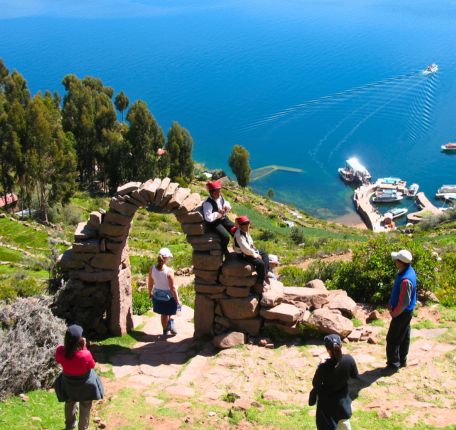 Tour to the Taquile Islands.