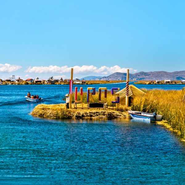 Tour to Uros Floating Islands