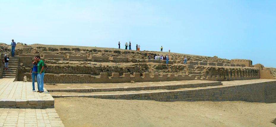 Tour to the Ruins of Pachacamac.